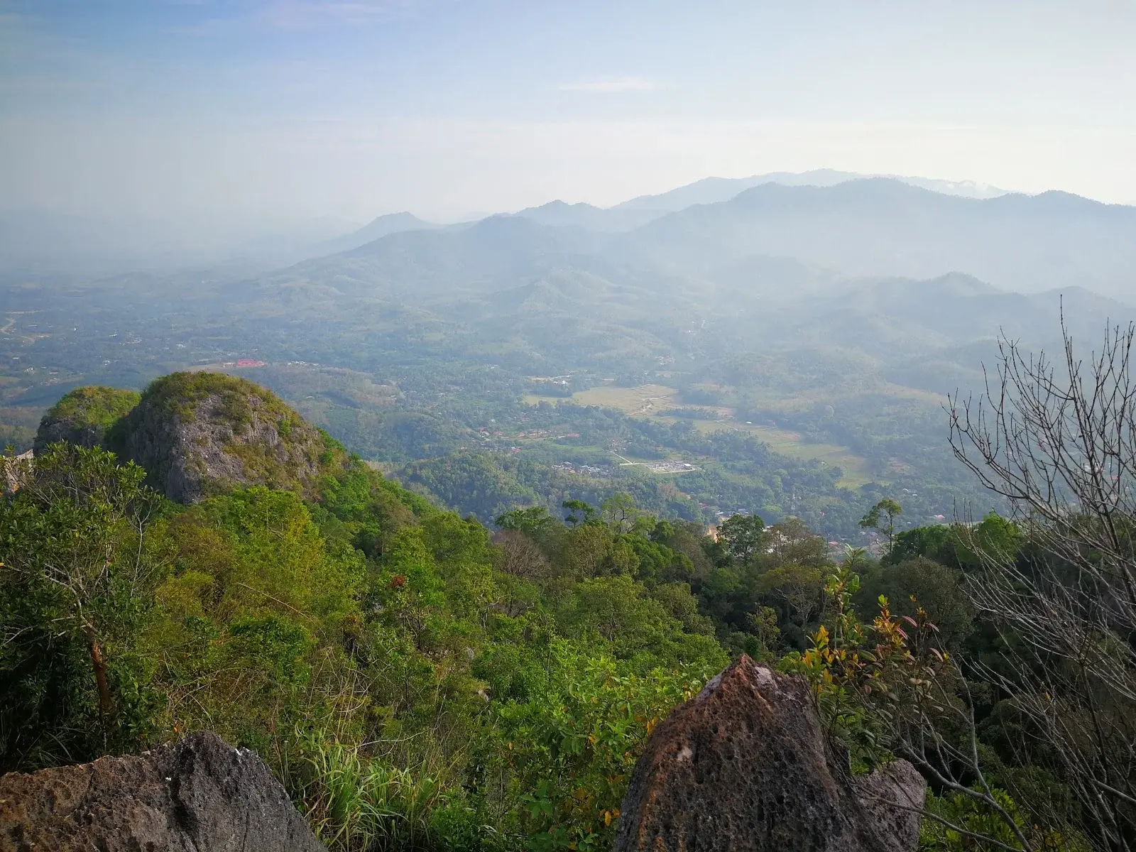 Sumber: Google Places (©2026)