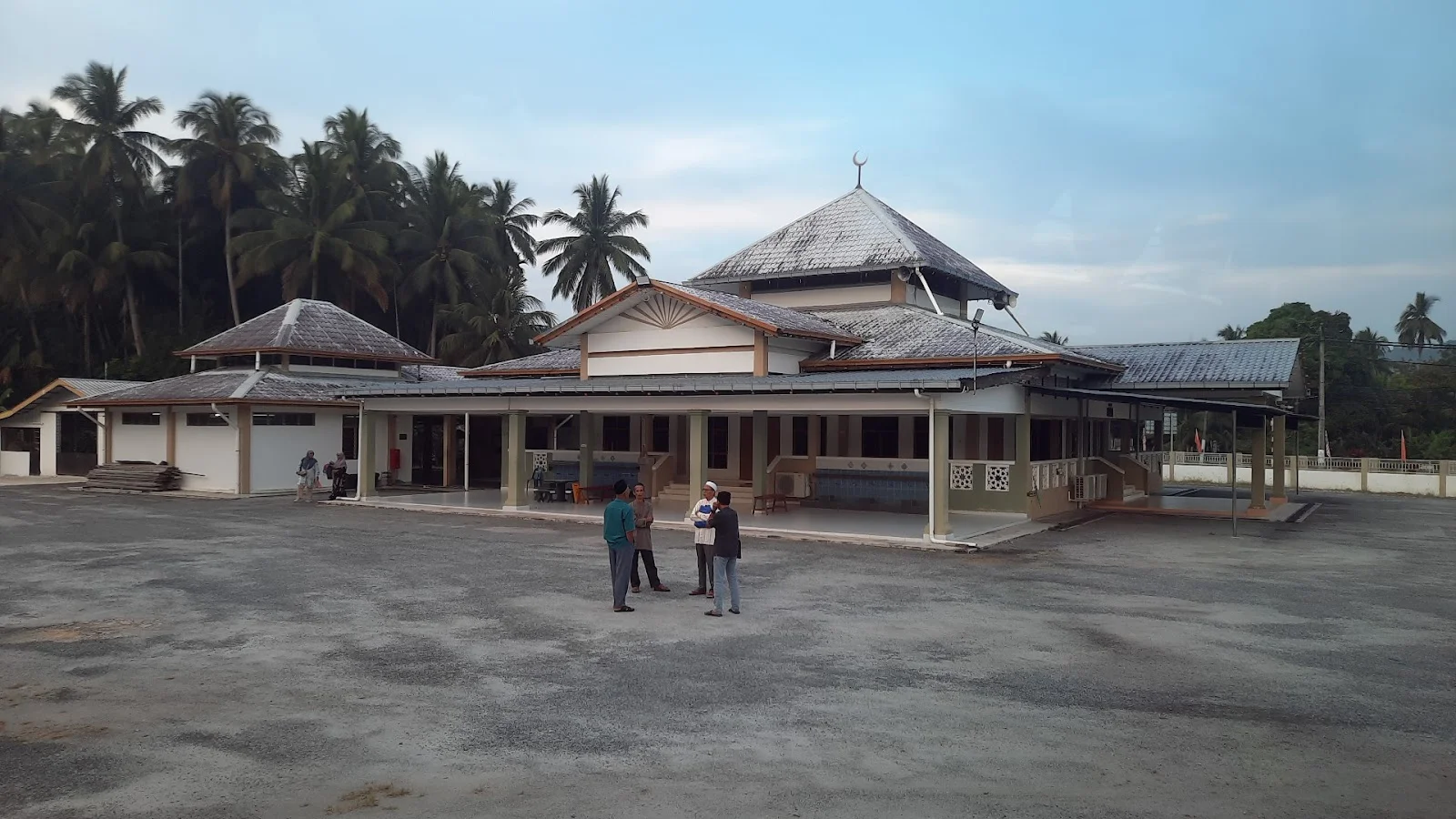 Sumber: Google Places (©2026)