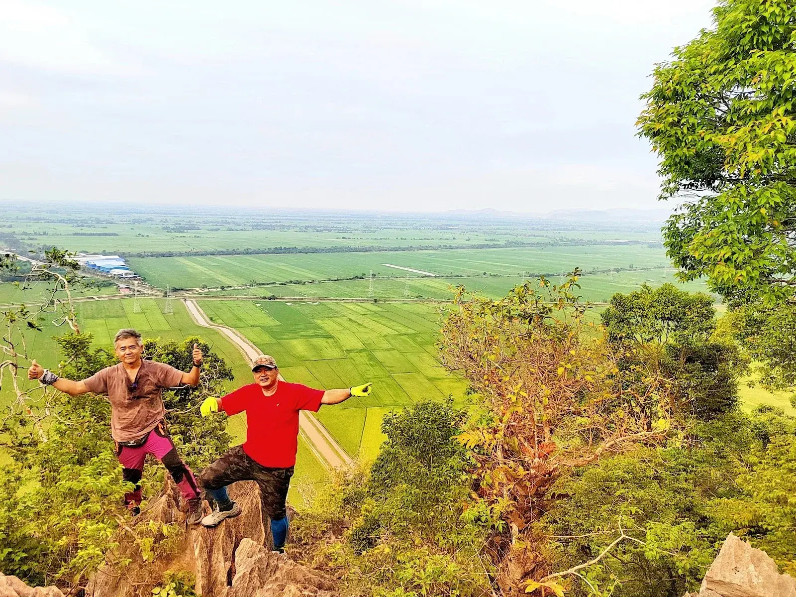 Sumber: Google Places (©2026)