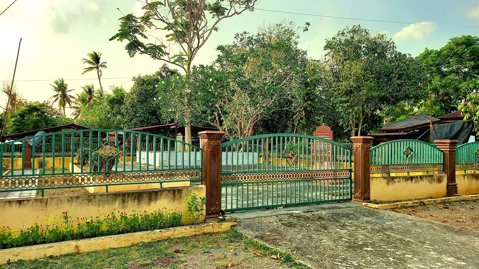 Sumber: Google Places (©2026)