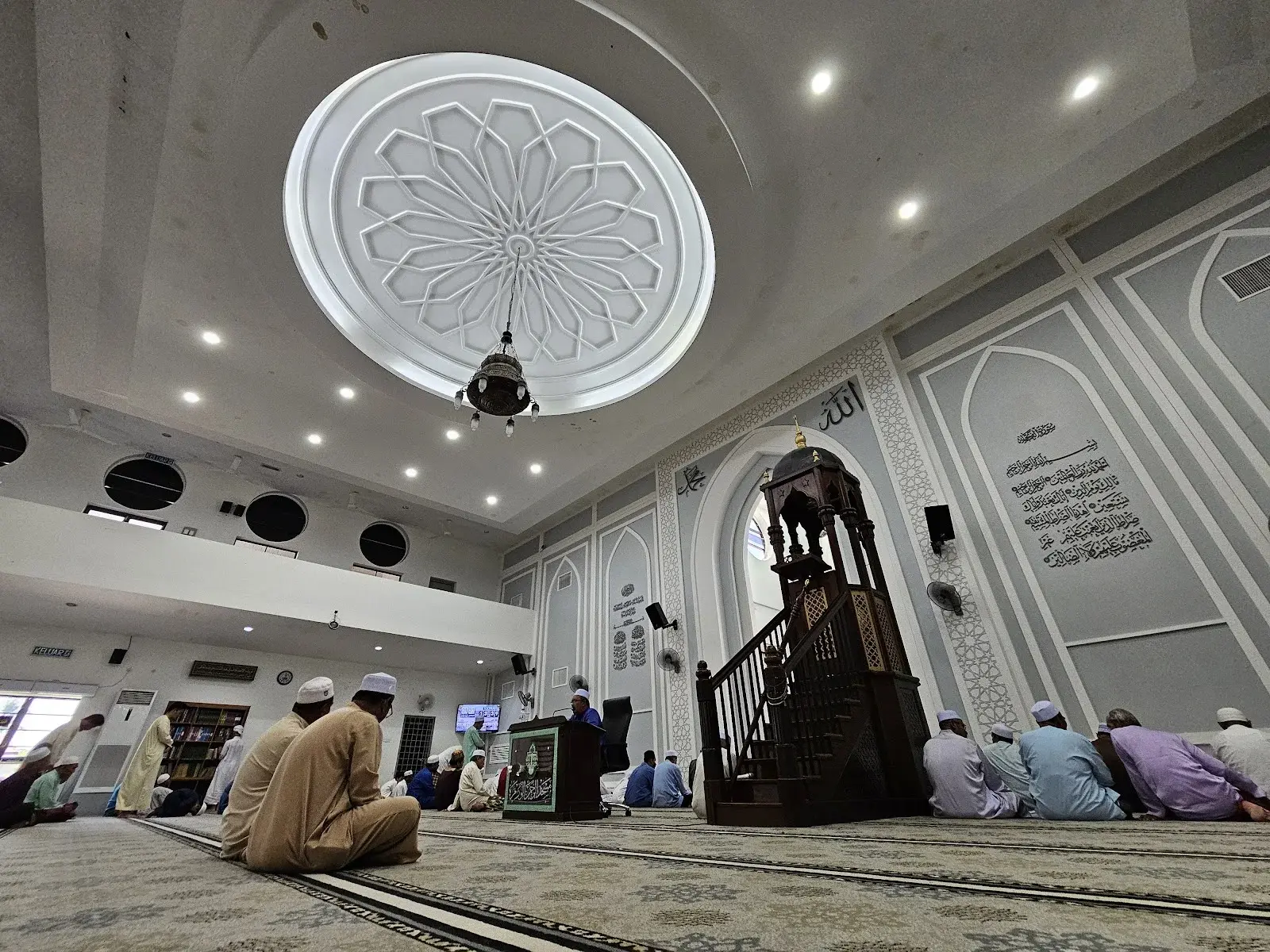 Sumber: Google Places (©2026)