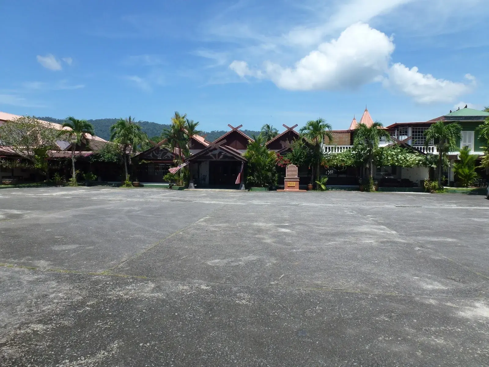 Sumber: Google Places (©2026)