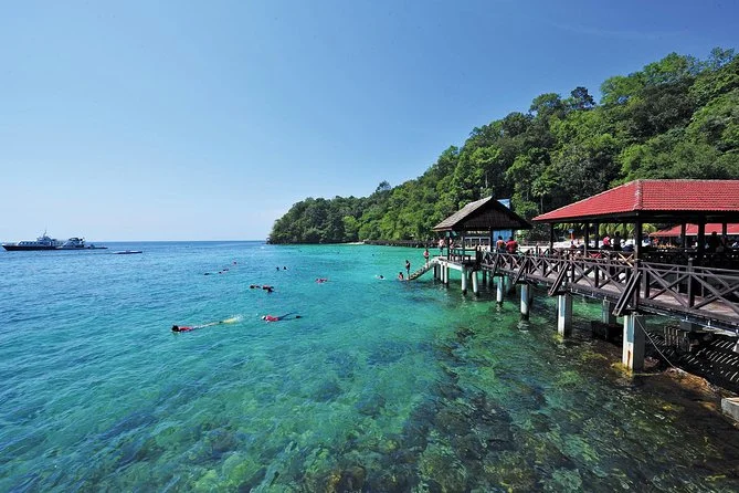 Sumber: Google Places (©2026)