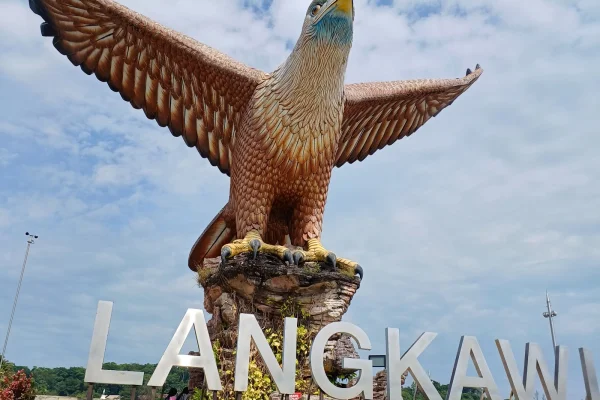 Dataran Lang