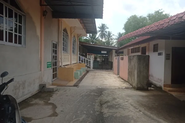 Masjid Muhammadi Kampung Pulau Tengah