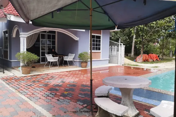Rose Pool View Homestay
