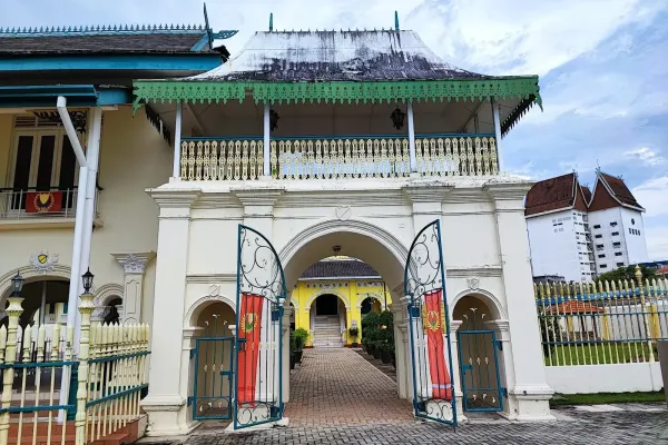 Sumber: Google Places (©2026) #3