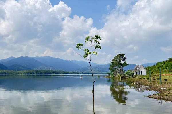 De Salamah Lake View