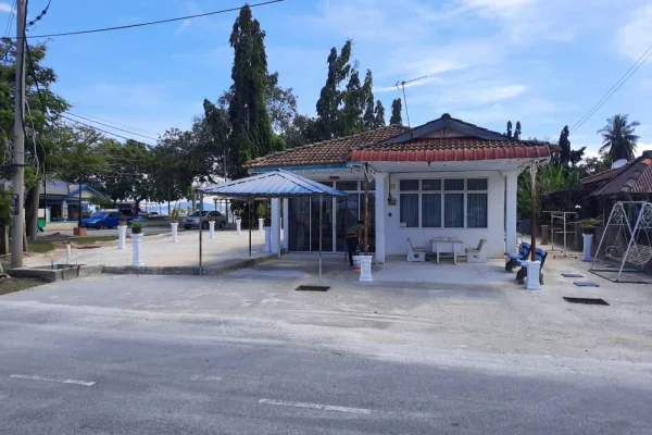 Kesuma Homestay Pantai Murni