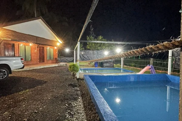 Chalet Tepi Sungai