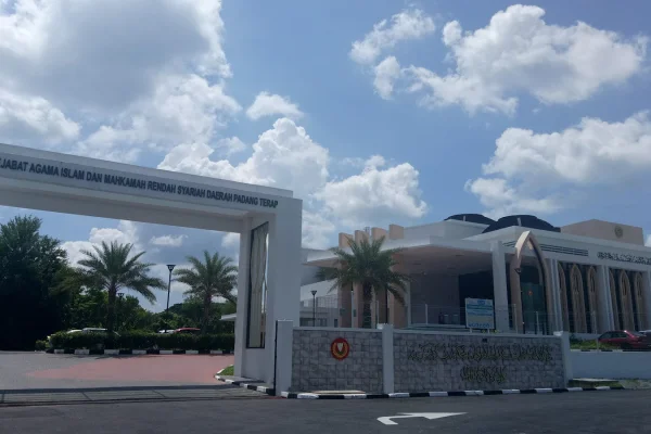 Pejabat Agama Daerah Padang Terap