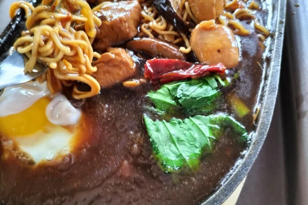 Warong Three Borders