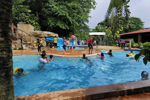Kolam Rekreasi Laman Mandi