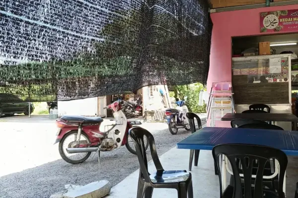 Warung Pon (Kedai Makan Berkat Impian)