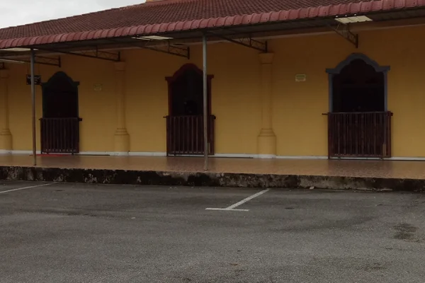 Masjid Hajah Zaleha, Kampung Charok Padang