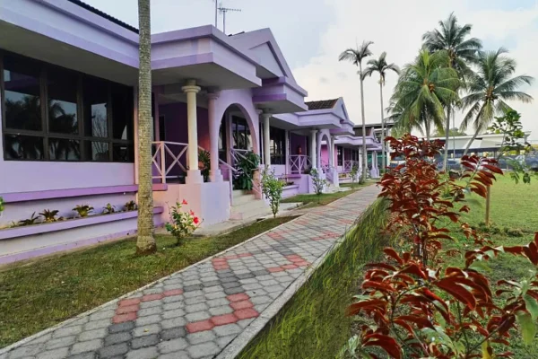 Bunga Raya Resort Parit Buntar