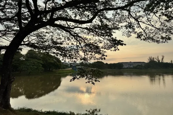 Dataran Tasik Putra