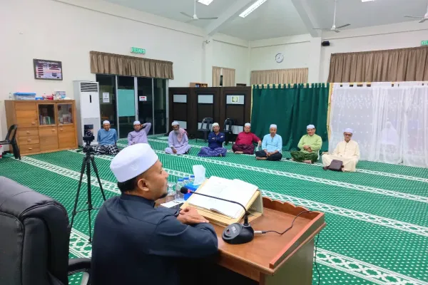 Masjid Ghairu Jamek Al-Muqarrabin