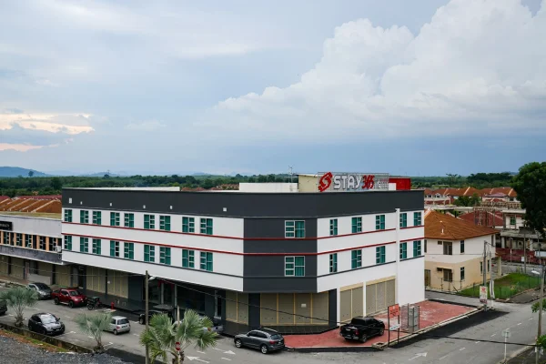 Stay 365 Hotel