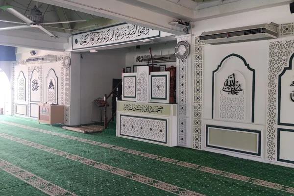 Masjid Abu Bakar, Malau
