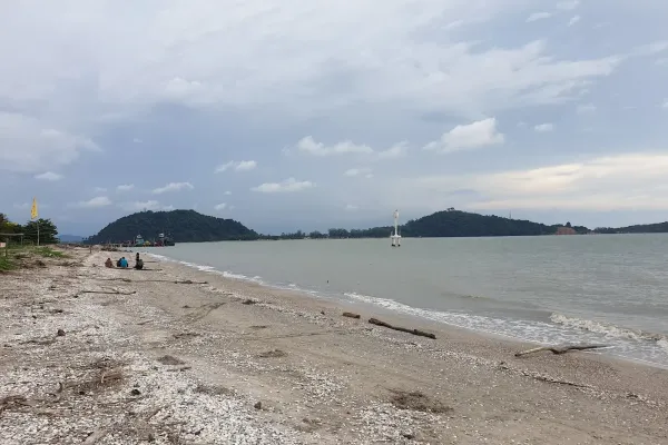 Pantai Tanjung Dawai