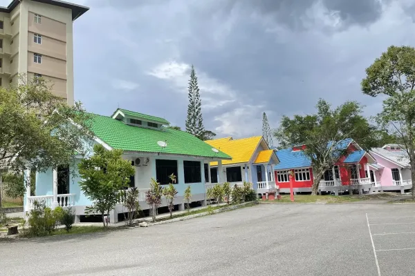 Kroh Hotsprings & Riverside